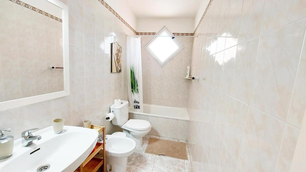 Centric 2 Bedrooms Apartment Near To The Beach - By Tenerifehints El Médano Eksteriør bilde