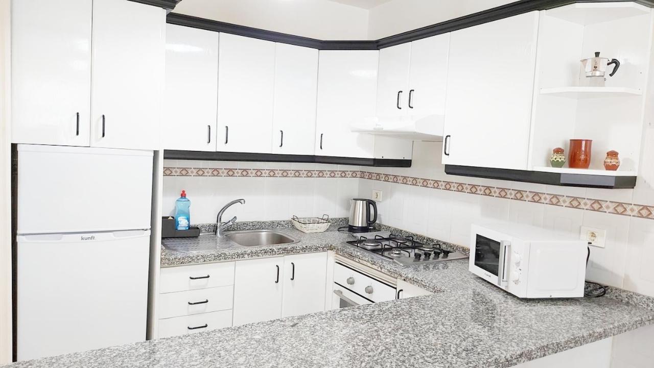 Centric 2 Bedrooms Apartment Near To The Beach - By Tenerifehints El Médano Eksteriør bilde